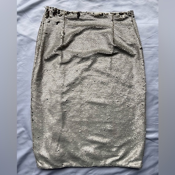 Chelsea & Violet Cream and Gold Flip Sequin Midi Skirt 10 - Picture 3 of 14